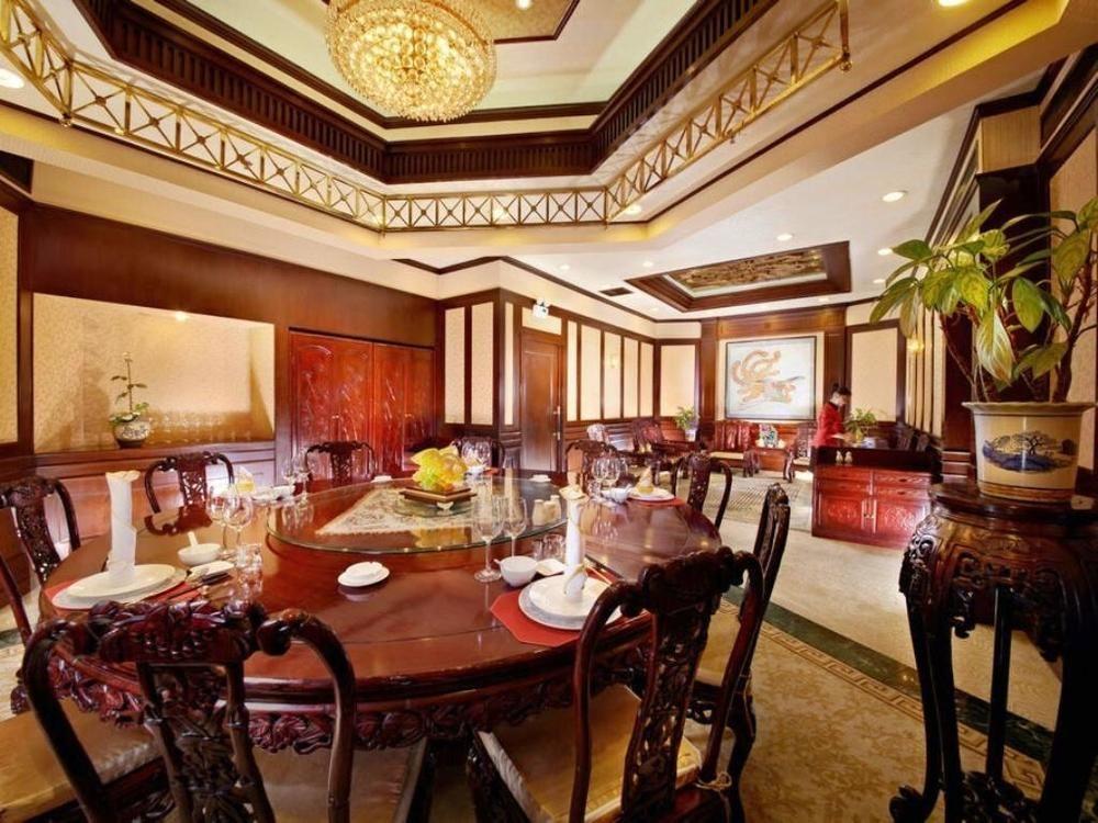 Wuxi Grand Hotel Exterior photo