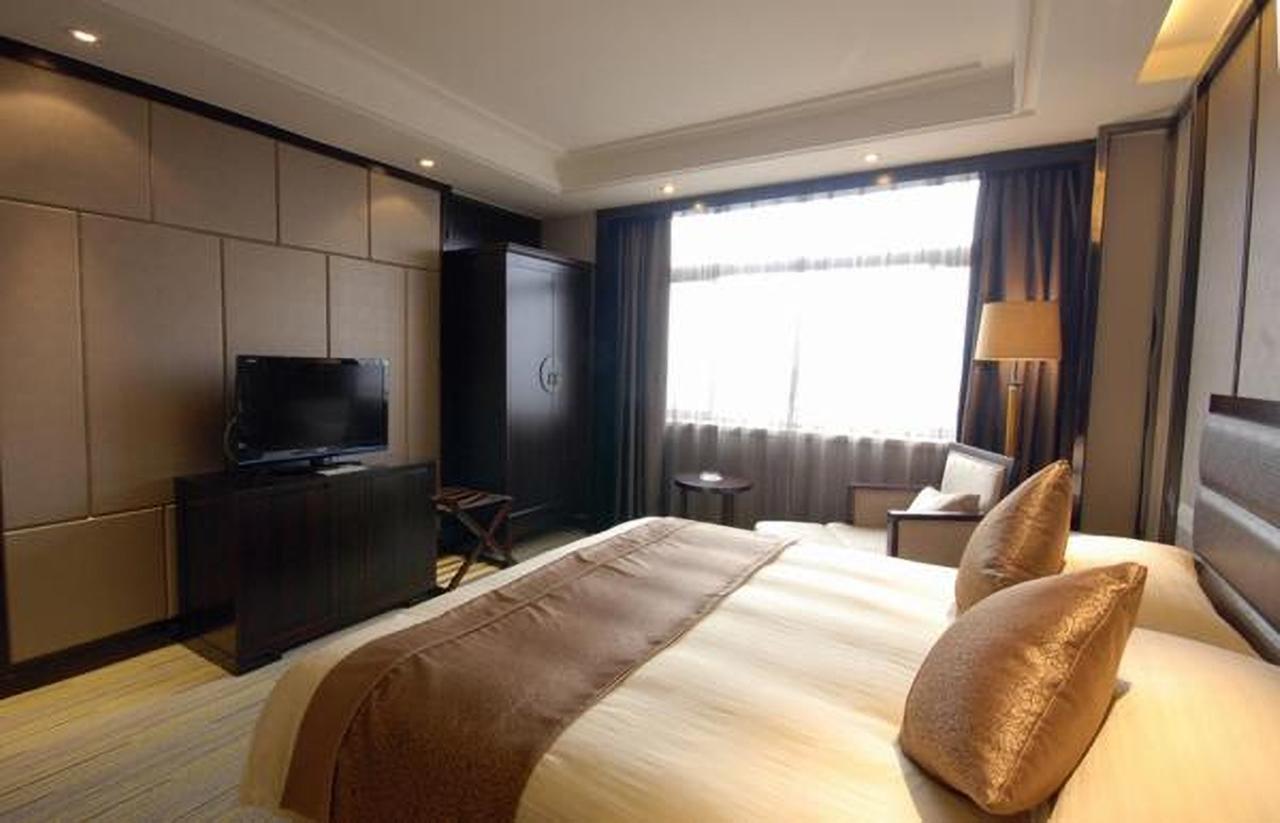 Wuxi Grand Hotel Exterior photo