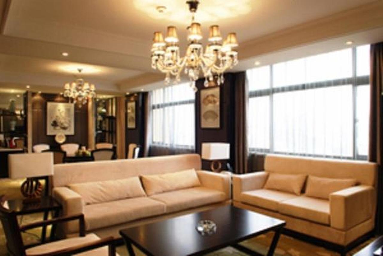 Wuxi Grand Hotel Exterior photo